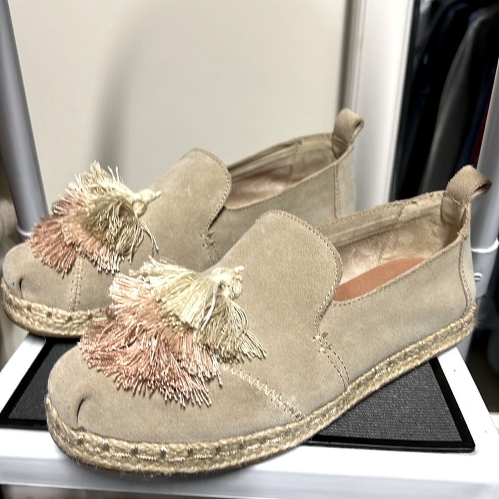 TOMS Alpargata Rope Tan Tassel Suede Espadrilles